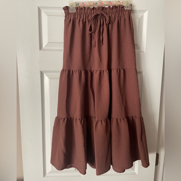 Brown Maxi Peasant Skirt - Picture 2 of 3